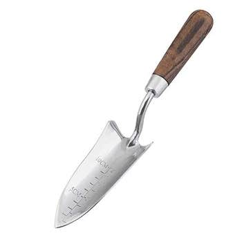 Hand Transplanter